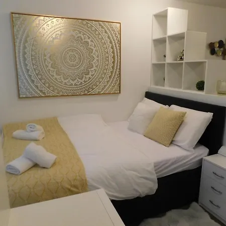 Modern Center Studio Under The Castle V Lublana